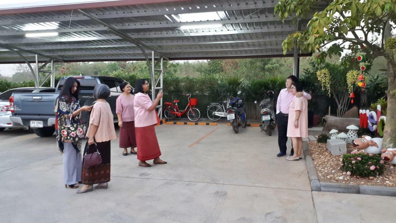 Baan Lita Aparthotel Phimai Ngoại thất bức ảnh